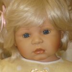 Наш первый с Мари, робкий выход в свет