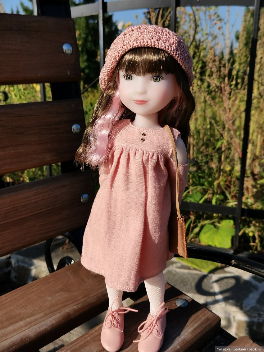 Немножко новенькой — Куклы Ruby Red (Руби Ред) Fashion Friends: Siblies (фото 6)