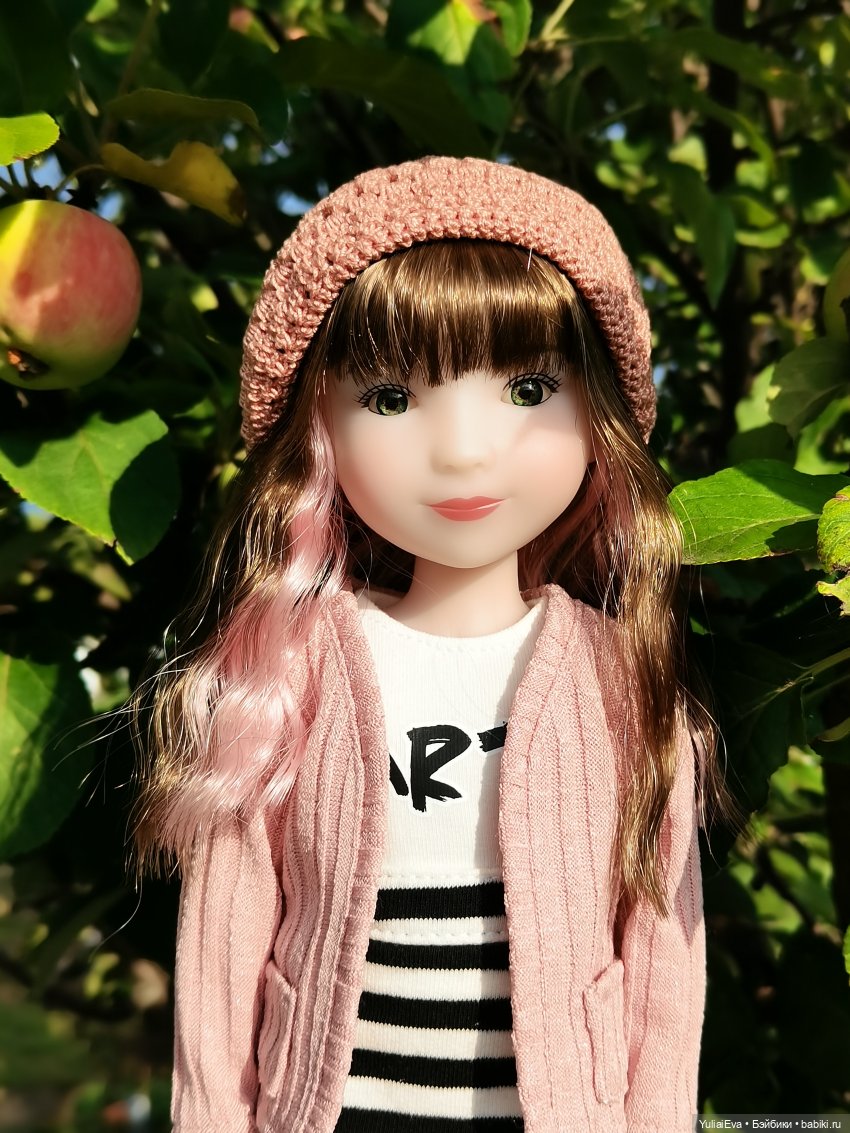 Немножко новенькой — Куклы Ruby Red (Руби Ред) Fashion Friends: Siblies (фото 2)