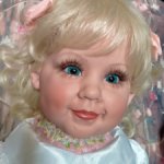 Синеглазая прелесть "Touch Down" от Fayzah Spanos