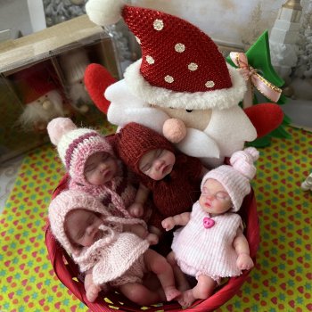 Мои миниатюрные силиконовые куклы