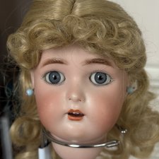 Антикварная голова KR