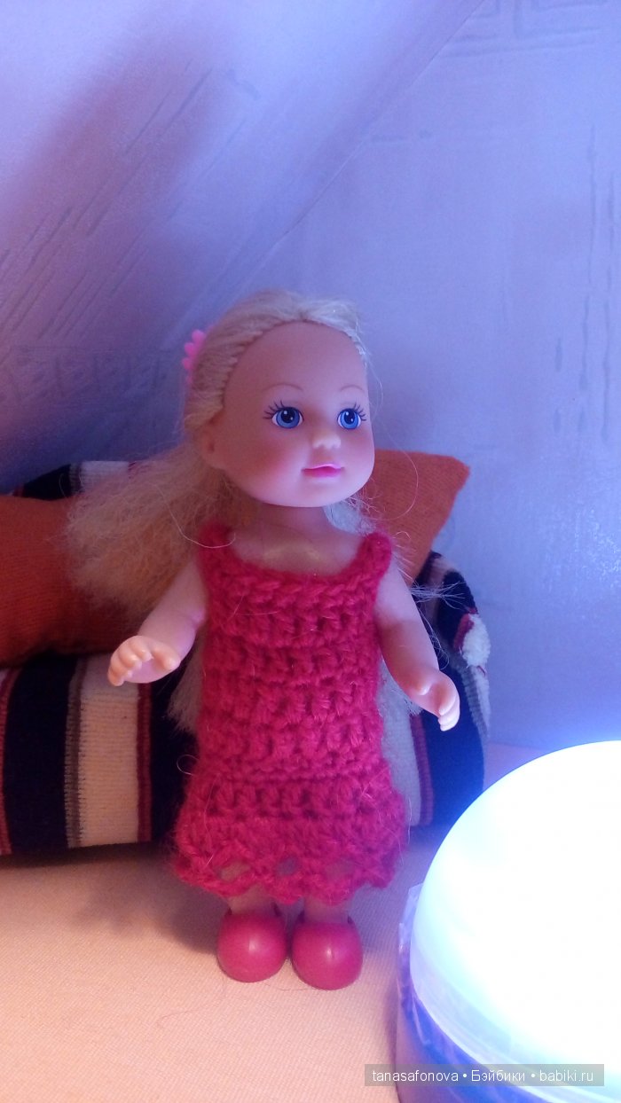 Маленькая куколка Еви и подружки (фото 3)