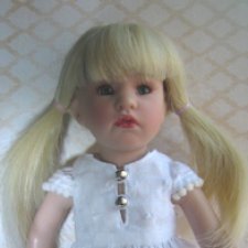 Нелла приехала