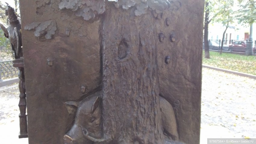 Кот Бегемот на Патриарших (фото 7)