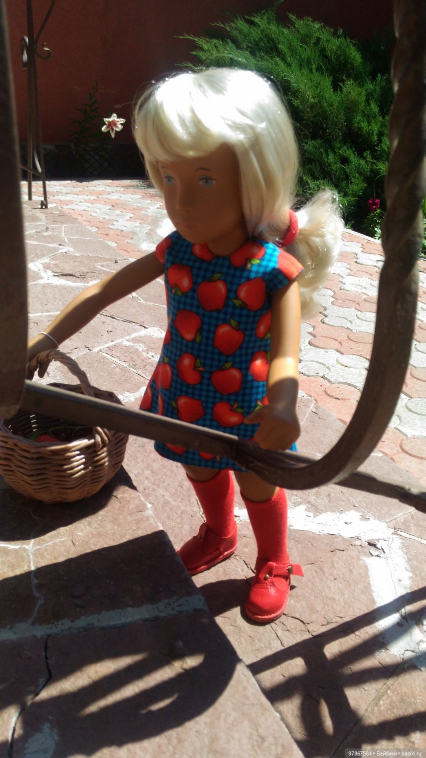 Наряд для Sasha doll. Дачный