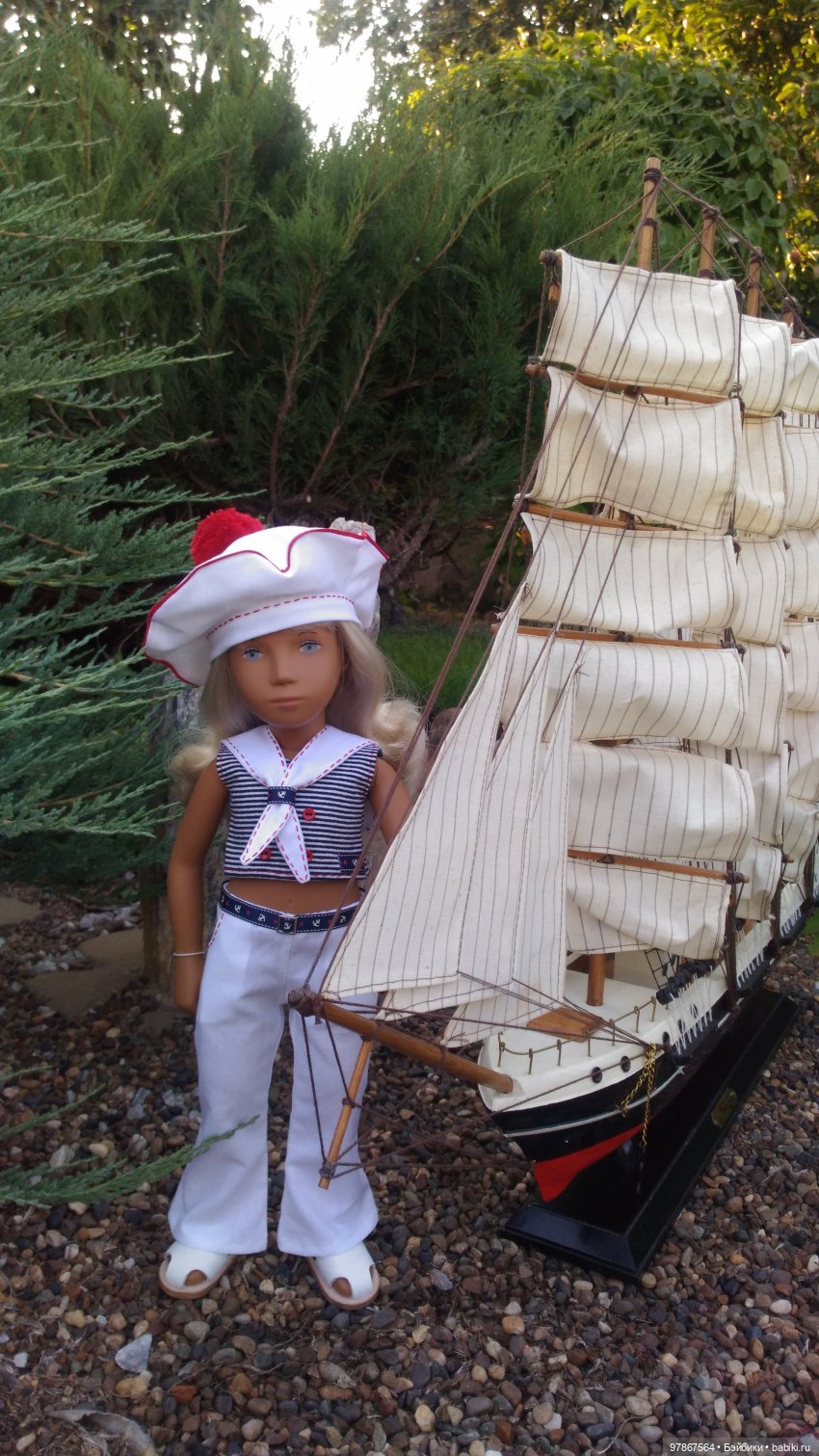 Sasha doll. Морской наряд. Окончание