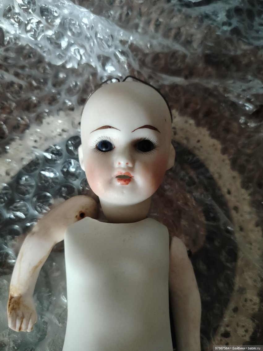 Кто у меня живёт — Опознание антикварных кукол: поиск по клейму (фото 2)