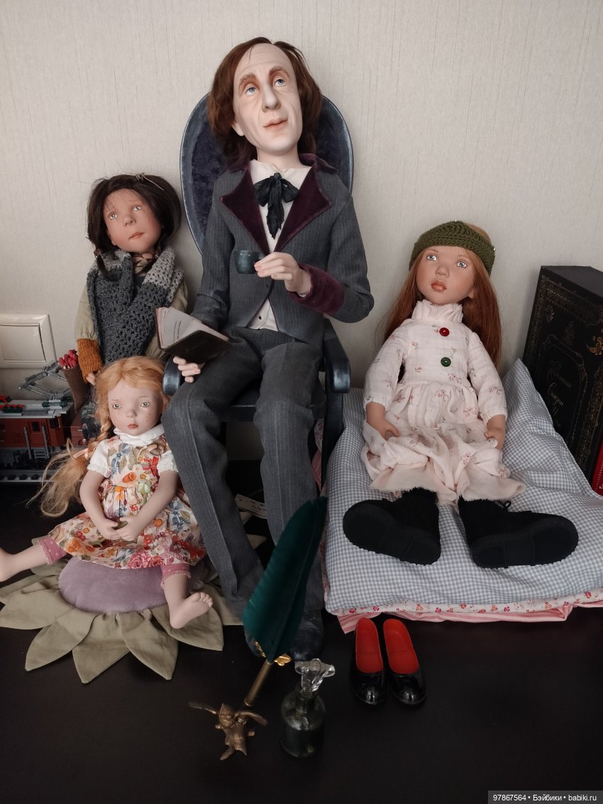 День рождения Андерсена — Игровые куклы Zwergnase (Цвергназе) Junior: Джуниор