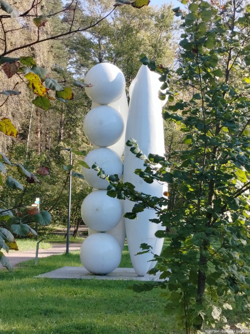 При чем тут Малевич? Прогулка 2