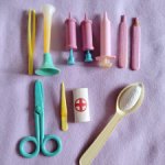 Доктор Айболит и ложка от непослушной Аленки