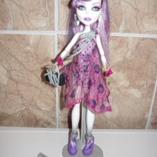 Спектра Вондергейст Смертельный горошек Кукла Monster High Монстер ...