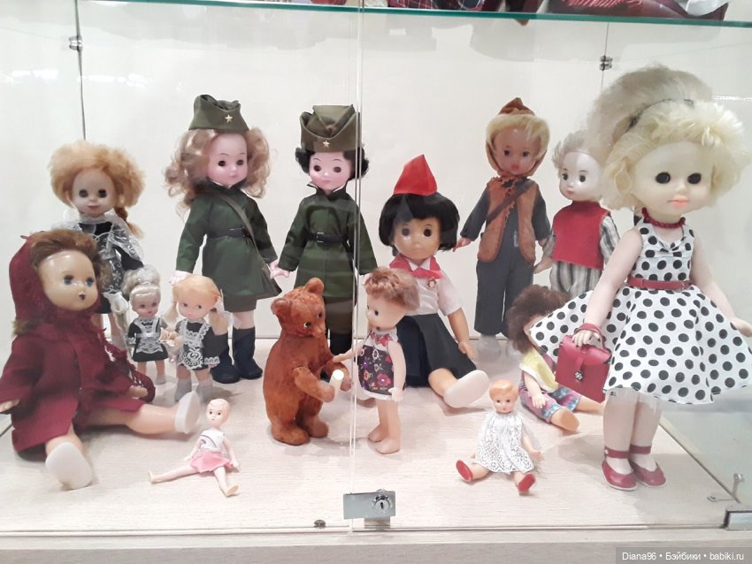 Фотоотчет с выставки "Что такое Новый год"