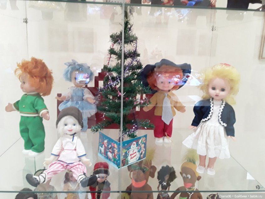 Фотоотчет с выставки "Что такое Новый год"