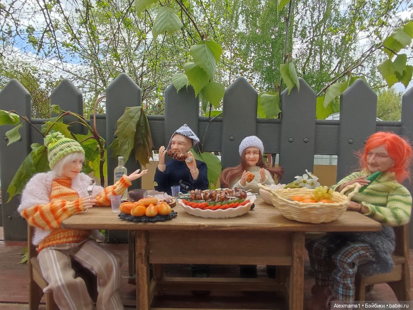 Отдых под девизом "Мир, труд, май!"