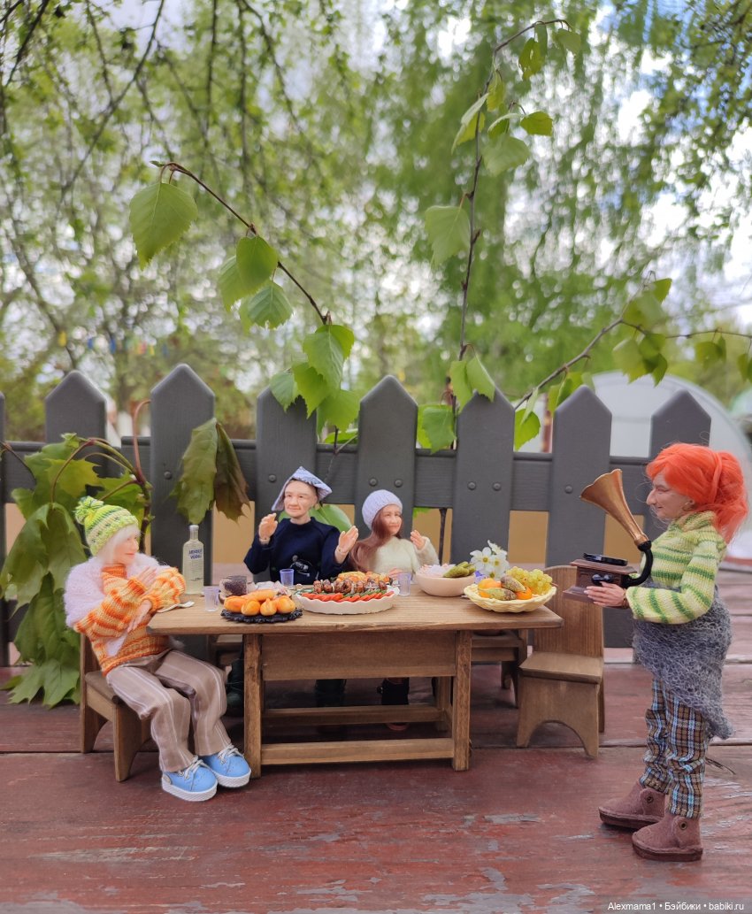 Отдых под девизом "Мир, труд, май!"