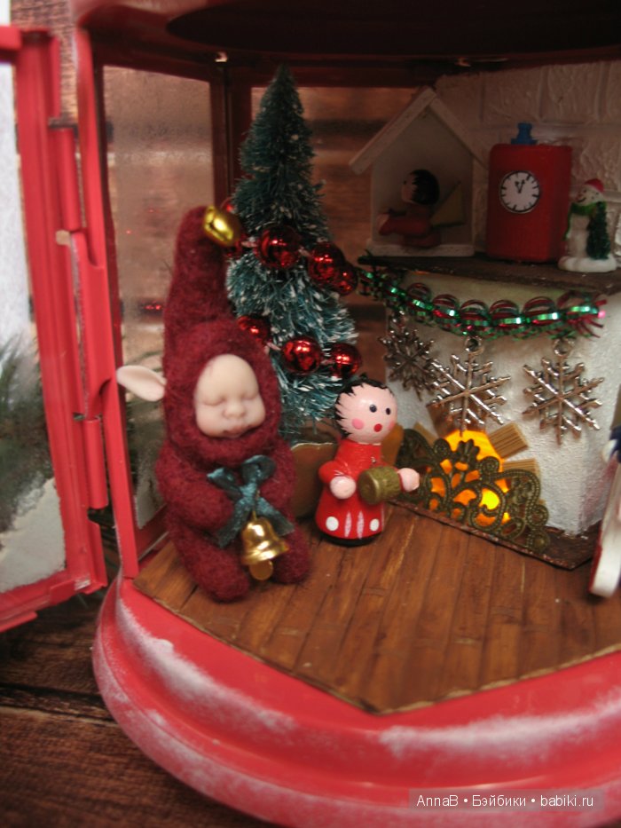 Рождественские эльфы. Кукольная миниатюра