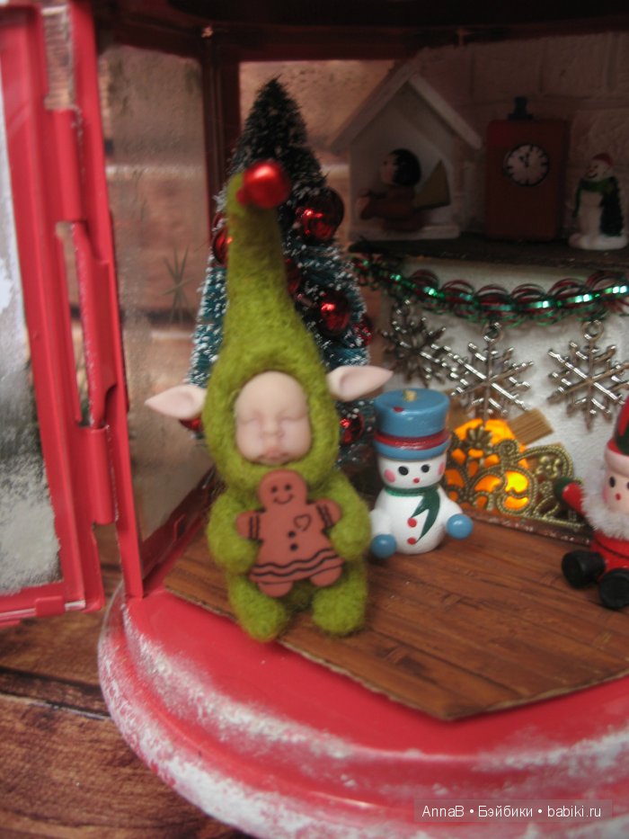 Рождественские эльфы. Кукольная миниатюра (фото 3)