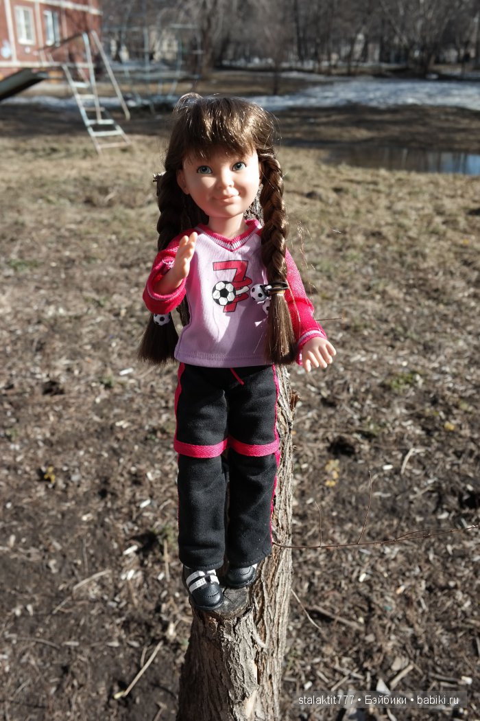 Небольшая прогулка маленькой непоседы | Бэйбики Небольшая прогулка маленькой непоседы