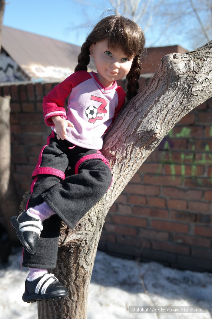 Небольшая прогулка маленькой непоседы | Бэйбики Небольшая прогулка маленькой непоседы