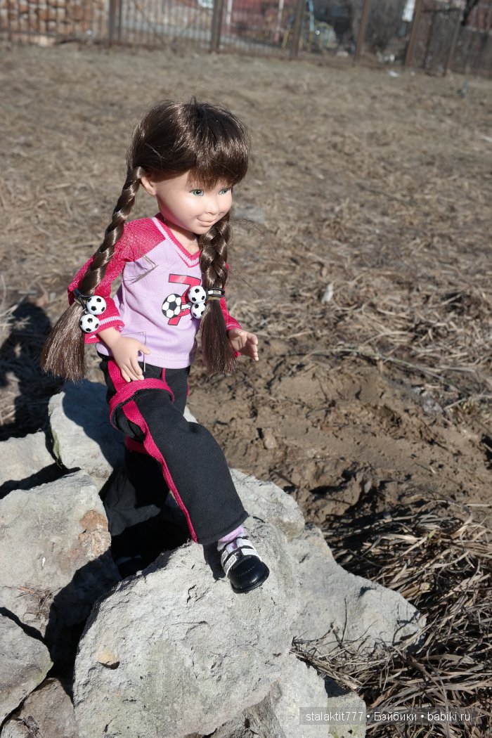 Небольшая прогулка маленькой непоседы | Бэйбики Небольшая прогулка маленькой непоседы