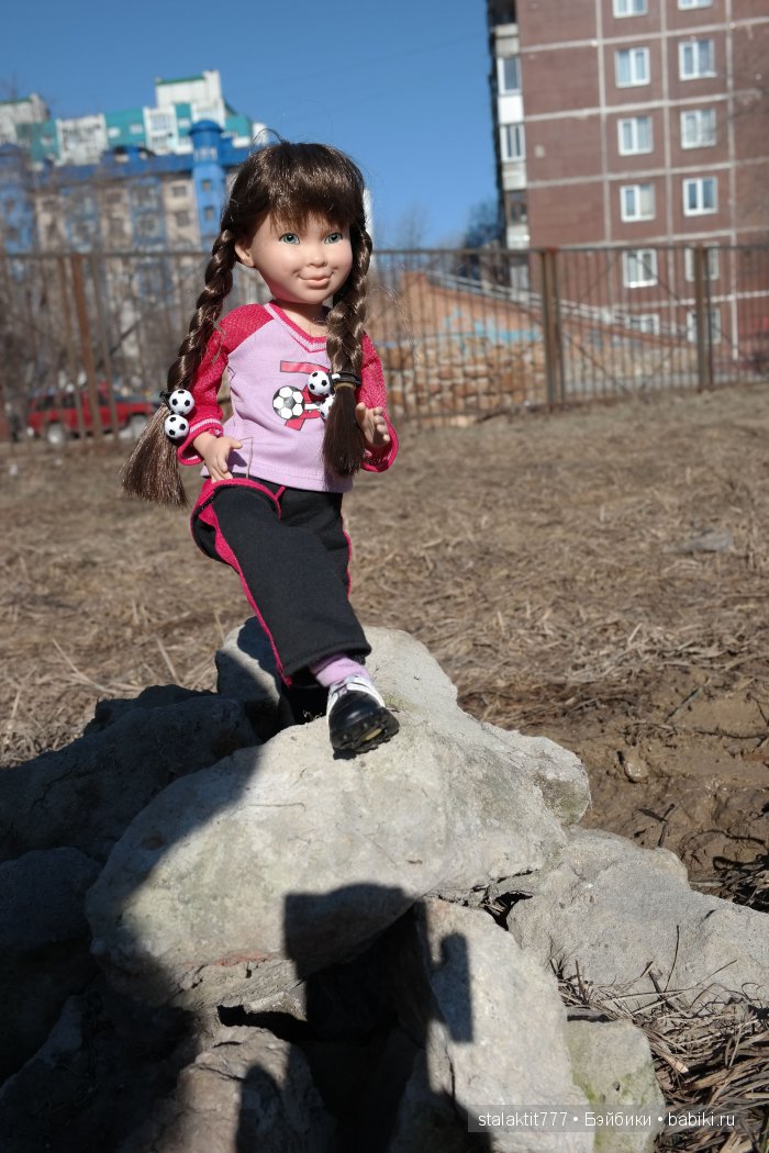 Небольшая прогулка маленькой непоседы | Бэйбики Небольшая прогулка маленькой непоседы