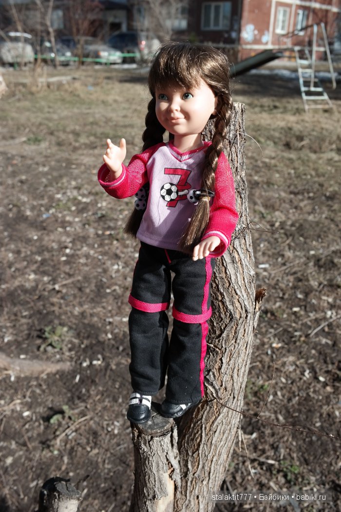 Небольшая прогулка маленькой непоседы | Бэйбики Небольшая прогулка маленькой непоседы