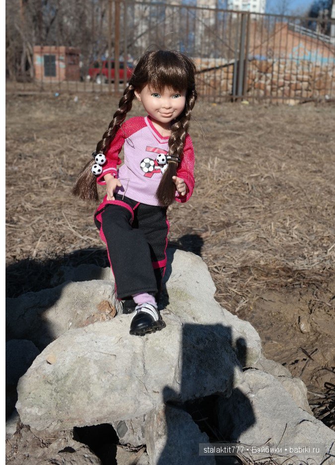 Небольшая прогулка маленькой непоседы | Бэйбики Небольшая прогулка маленькой непоседы