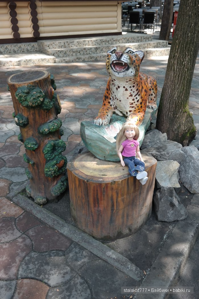 Приключения Логан на прогулке