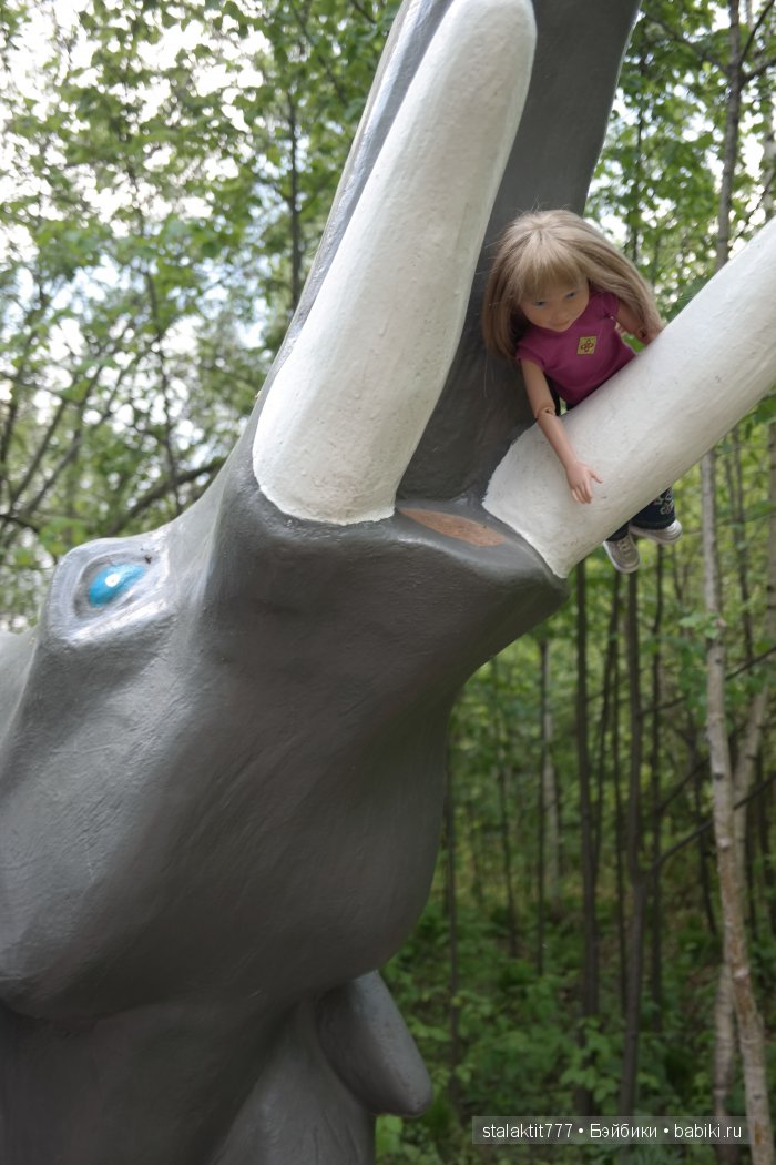 Приключения Логан на прогулке