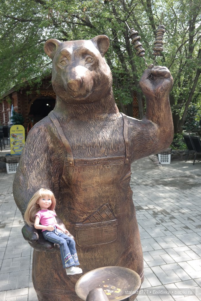 Приключения Логан на прогулке