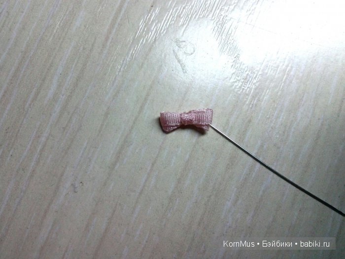 Мастер-класс. Как я делаю крошечные двойные бантики