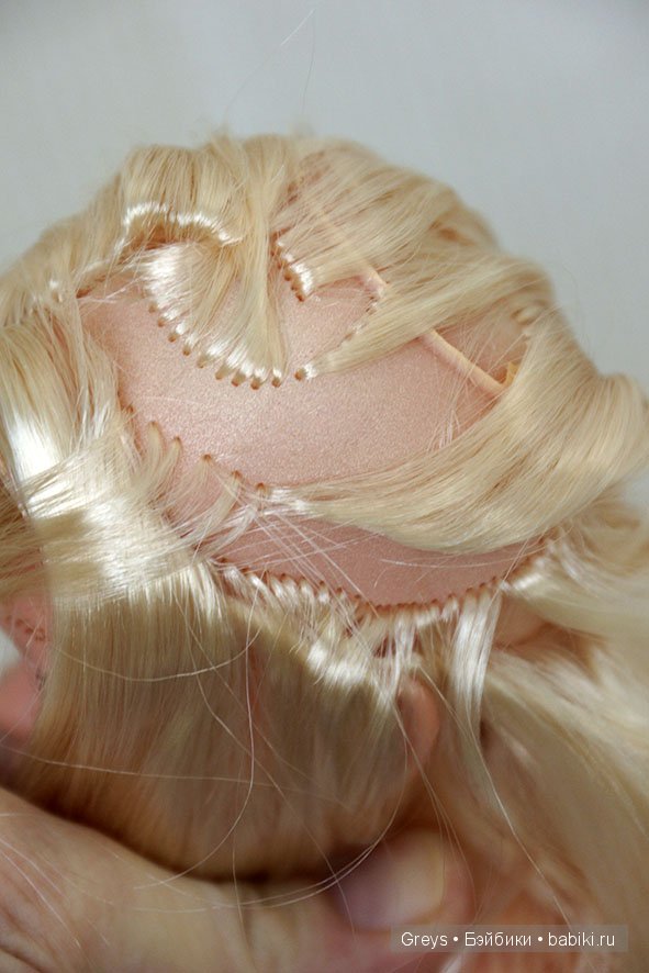 Кэрол Paola Reina и кукла "Маленькая леди" - сходство и различия (фото 4)