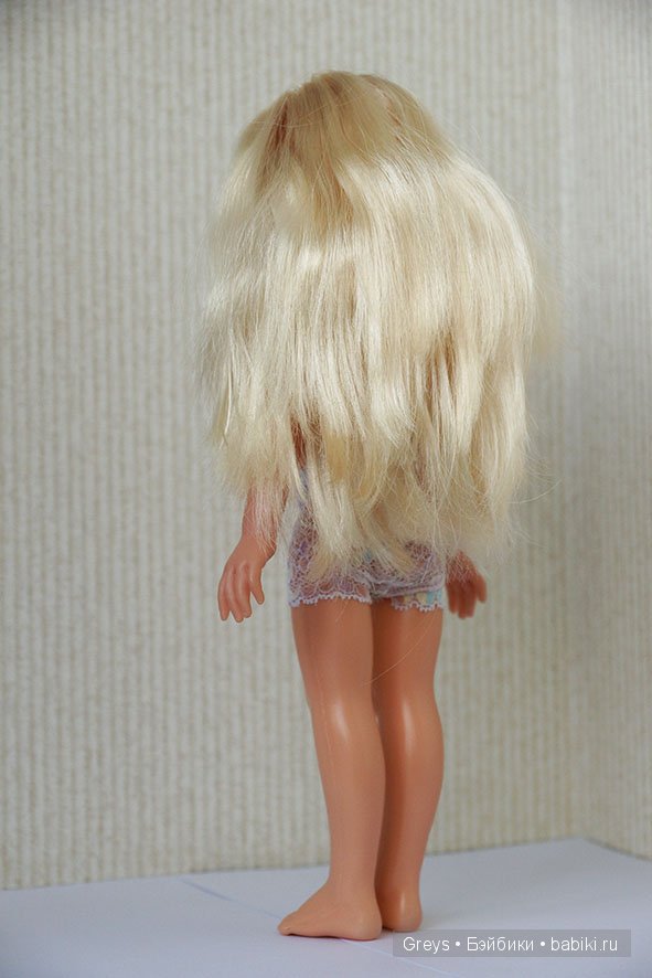 Кэрол Paola Reina и кукла "Маленькая леди" - сходство и различия (фото 2)