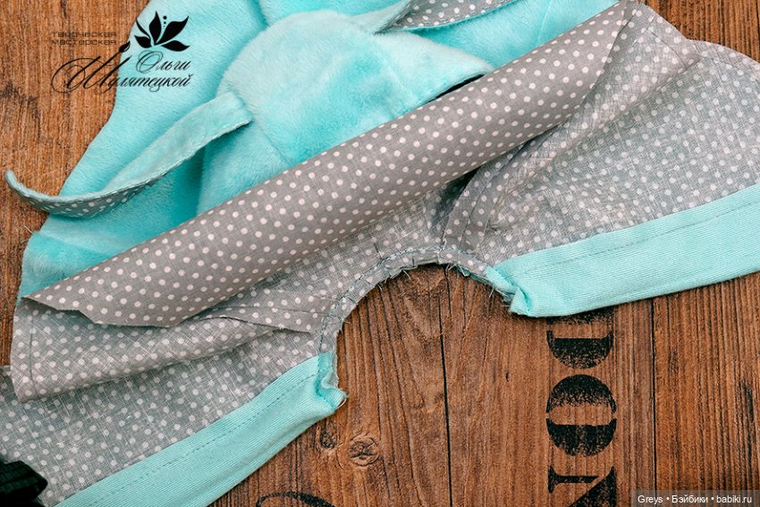 МК - пончо с ушками для Паола Рейна