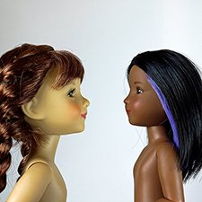 Ruby Red Siblies - чья сестра, чья подружка?