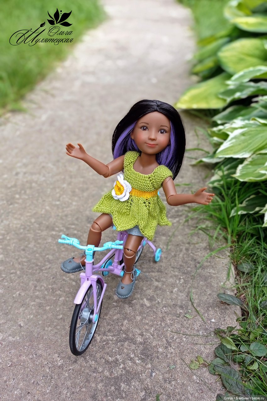 УДачный отдых — Куклы Ruby Red (Руби Ред) Fashion Friends: Siblies (фото 4)