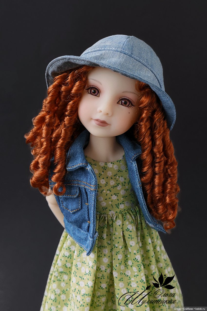 Прекрасная Максин — Куклы Ruby Red (Руби Ред) Fashion Friends: Siblies (фото 4)