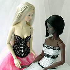 Две феи и много корсетов