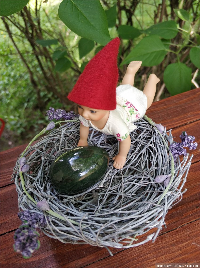 Маленькая гномочка, Юлиус. Птеродактиль и яйцо дракона. Гномы из Дании в нашей деревне (фото 8)