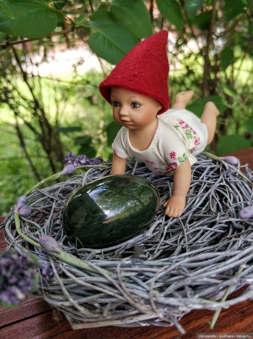 Маленькая гномочка, Юлиус. Птеродактиль и яйцо дракона. Гномы из Дании в нашей деревне (фото 7)