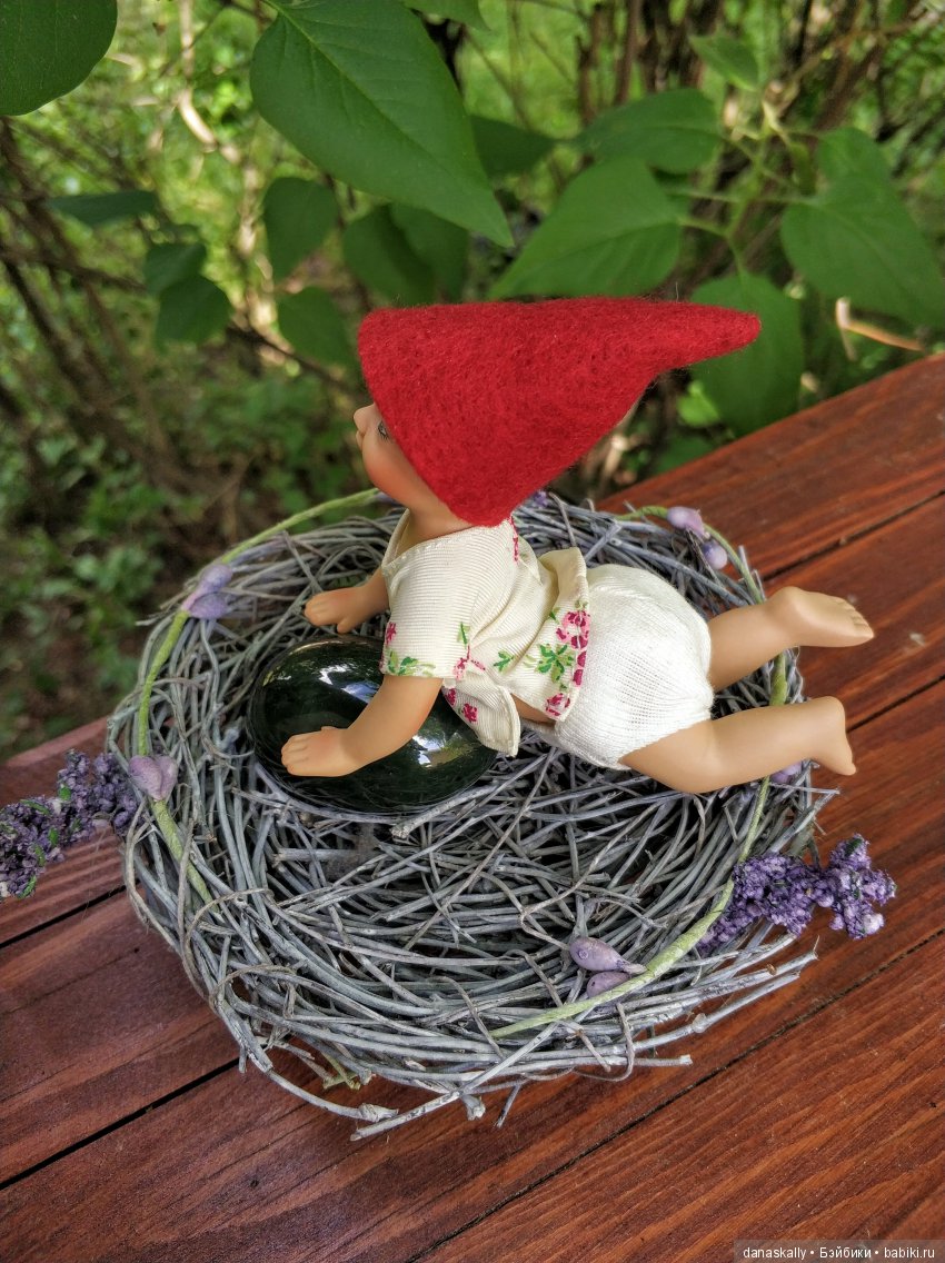 Маленькая гномочка, Юлиус. Птеродактиль и яйцо дракона. Гномы из Дании в нашей деревне (фото 10)