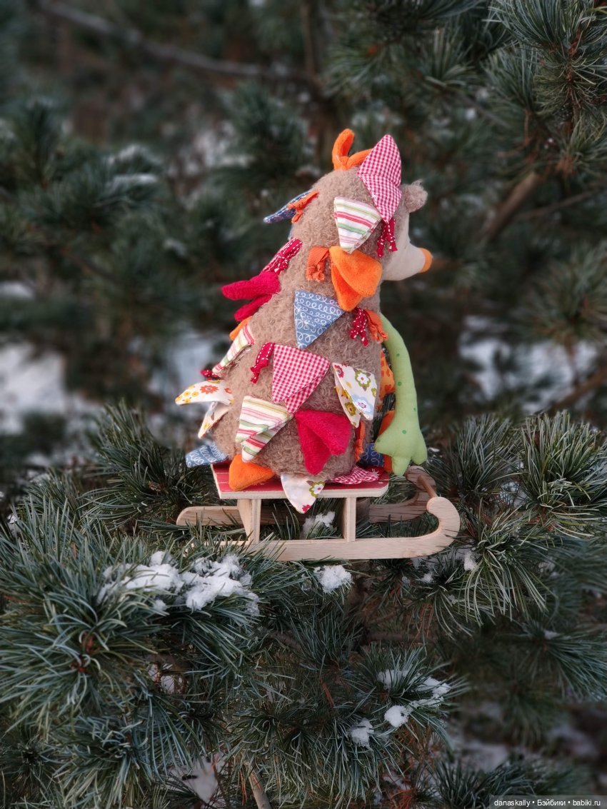 Лизхен с веснушками. Ёлка и Мышь. Часть 2 (фото 7)