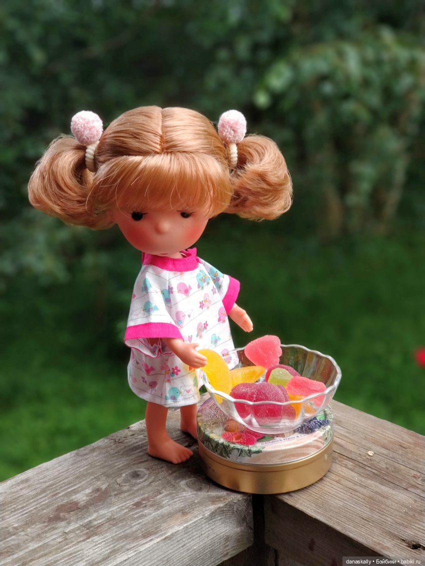 Miss Pixi Pink от Llorens. Мася, Медведь и зонт