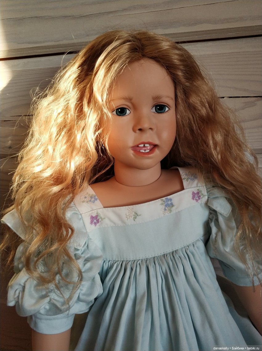 Инес от Ute Kase Lepp и Белый Кролик. Неожиданная встреча