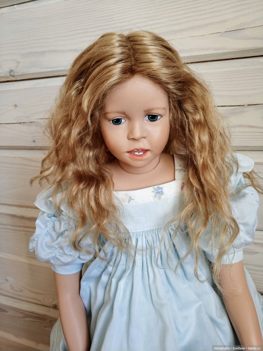 Инес от Ute Kase Lepp и Белый Кролик. Неожиданная встреча