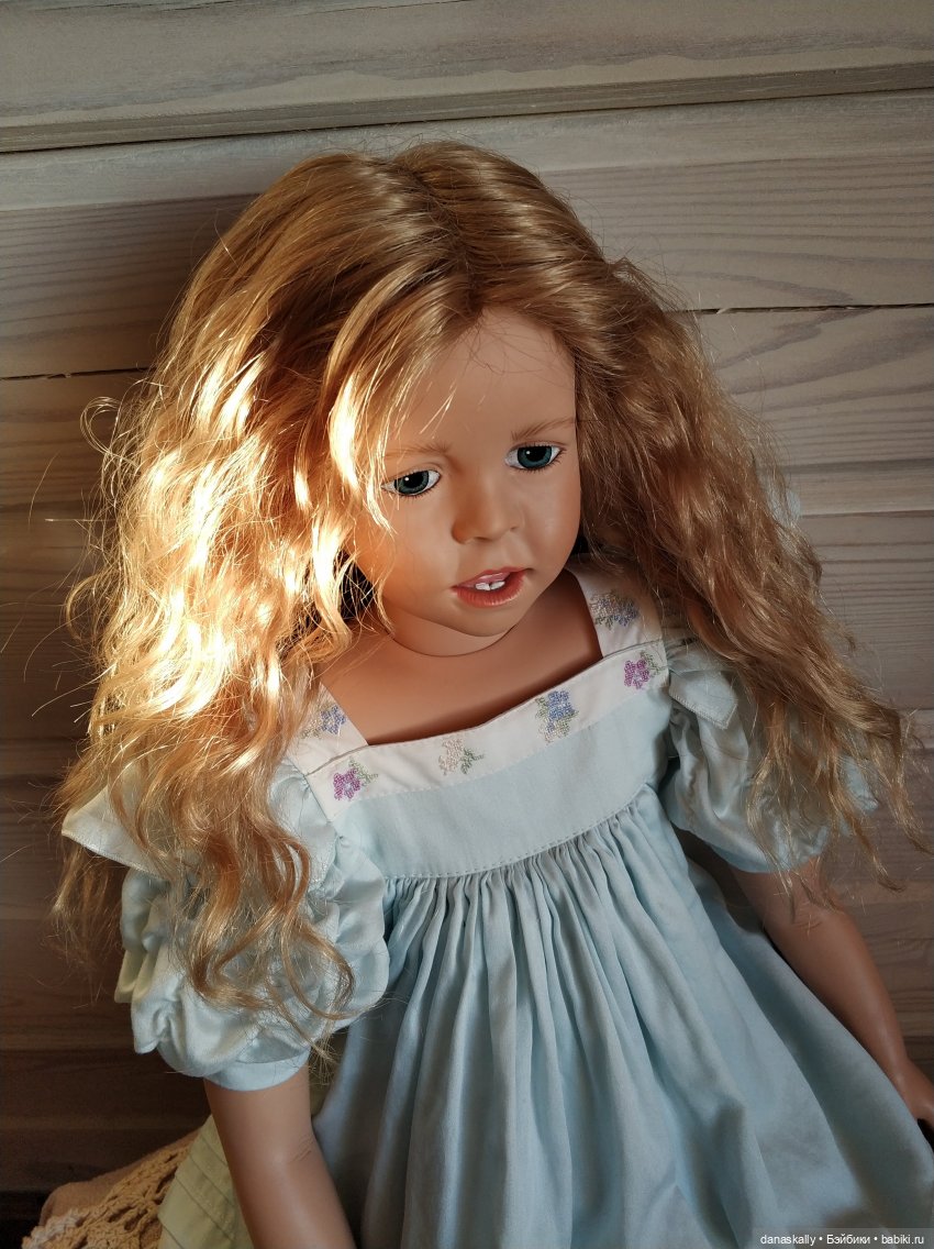 Инес от Ute Kase Lepp и Белый Кролик. Неожиданная встреча