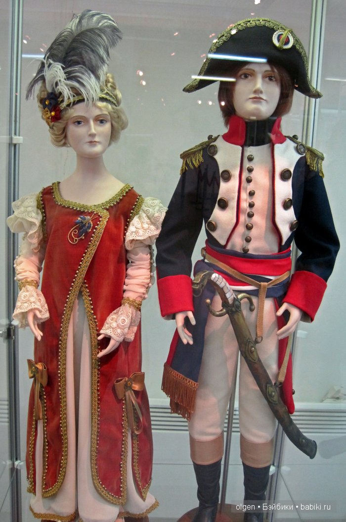 Всемирная история в куклах. Выставка костюмированной фарфоровой скульптуры, Дмитров 2015. Фоторепортаж