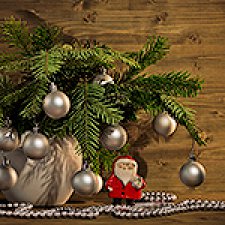 Новый год к нам мчится! Скоро все случится! :)