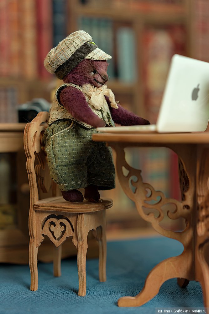 Вдруг упала шишка, прямо мишке в лоб! Рассердился мишка и ногою ТОП (фото 3)